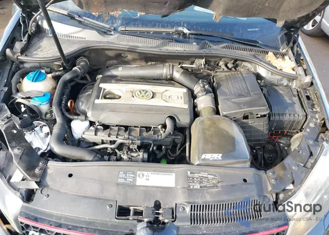 2010 Volkswagen Gti 4-Door z USA, uszkodzony, nr VIN WVWHD7AJ4AW110622